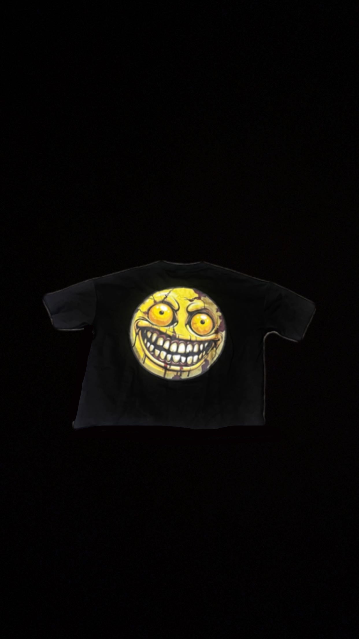 Smiley Raw Tee